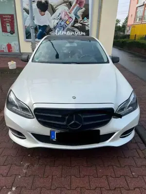 Mercedes-Benz E 200 BlueTEC 7G-TRONIC Avantgarde