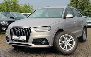 Audi Q3 2.0 TDI S LINE QUATTRO/VOLLS/INDIVIDUA/1.HAND