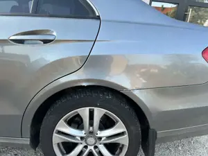 Mercedes-Benz E 250 CDI DPF BlueEFFICIENCY 7G-TRONIC