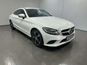 Mercedes-Benz C 220 d COUPE Autom. *TEMPO*SH*LED*KAMERA*NAVI* Bild 3
