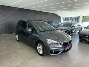 BMW 218 Sport Line*LED*Panorama*Kamera*