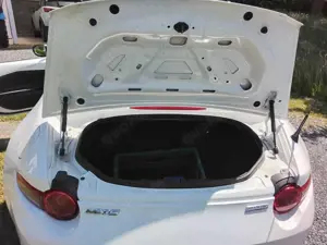 Mazda MX-5 Mazda MX-5 1.5 SKYACTIV-G 131 Exclusive-Line Bild 4