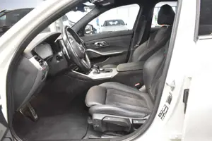 BMW Others M340 d Touring xDrive*HEAD-UP*AHK*LED*HK*SHZ* Bild 3