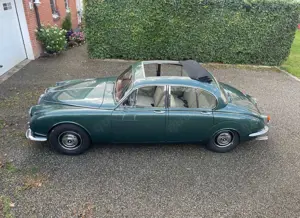 Jaguar MK II 340