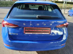 Skoda Octavia Octavia Combi 1.0 TSI Ambition 1.Hand,Neuwertig Bild 5