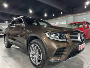 Mercedes-Benz GLC 300 4M AMG/PANO/360°/LEDER/NAVI/AUT/LED/AHK