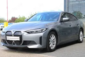 BMW i4 eDrive40 Gran Coupé Live AHK Cam S-Dach Memo