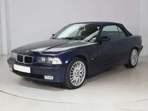 BMW 318 3er 318i M Paket Bild 3