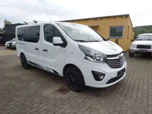 Opel Vivaro 1,6 D Sport Euro6 Tüv 2/27 Klima Navi  8 sitzer