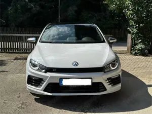 Volkswagen Scirocco R DSG - reparierter Unfallschaden Bild 2