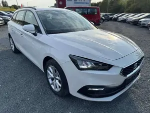 SEAT Leon SP 2.0 TDI *DSG*STYLE*PDCHI*NAVI*SHZ*TEMPOM