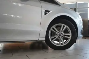 Ford S-Max 2.0D BUSINESS 4X4 7-SITZE NAVI/SH/PDC/TEMP Bild 5