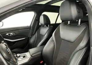 BMW 330 330d Touring xDrive Aut. M Sport Bild 5