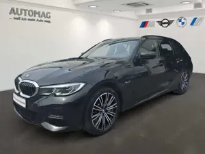 BMW 330 e xDrive Touring M-Sportpaket*Driving Assist*Live