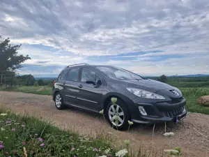 Peugeot 308 308 SW 120 VTi Family