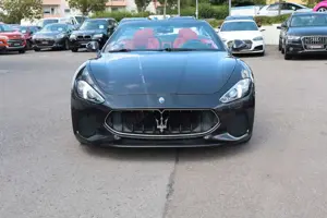 Maserati GranCabrio 4.7 V8 Sport Aut. LederRot_Kamera_LED Bild 2
