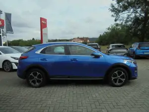 Kia XCeed Spirit PHEV 1.6 GDI DCT6 Navi Winter Technik AHZV Bild 4