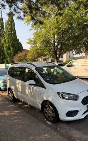 Ford Tourneo Courier 1.5 TDCi Trend