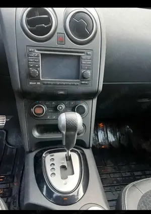 Nissan Qashqai 2.0 4 x CVT tekna