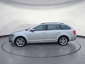 Skoda Octavia 2.0 TSI DSG Style Combi Navi Sitzheizung Bild 2