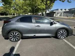 Honda Civic 1.8 i-VTEC Elegance 71700 tkm Bild 5