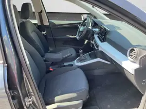 SEAT Arona Style 1.0 TSI RFK/LED/Carplay Bild 4