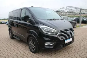 Ford Tourneo Custom Automatik Kombi 320 L1 Titanium Bild 4
