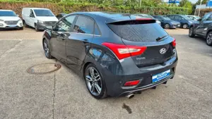 Hyundai i30 1.6 T GDI Turbo SPORT Bild 3