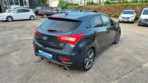 Hyundai i30 1.6 T GDI Turbo SPORT Bild 5