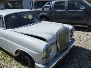 Mercedes-Benz 210/310 klassik Oldtimer w110 Mercedes Benz