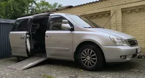 Kia Carnival 2.2 CRDi  Aut.