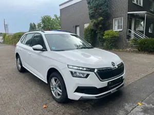 Skoda Kamiq Ambition PDC NAVI DSG LED CARPLAY TEMP.