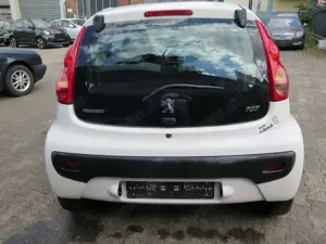 Peugeot 107 Petit Filou Insp Neu Tüv 10/2026 Bild 4