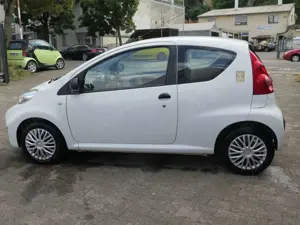Peugeot 107 Petit Filou Insp Neu Tüv 10/2026 Bild 5