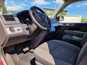 Volkswagen T5 Multivan T5 TDI (BiTDI) 4MOTION Kurz Edition 25 Bild 4