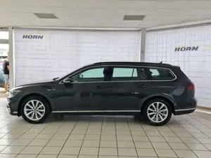 Volkswagen Passat Variant GTE, unfallfrei,1.Hand,Navi,Kamera,AHK, Scheckheft Bild 5
