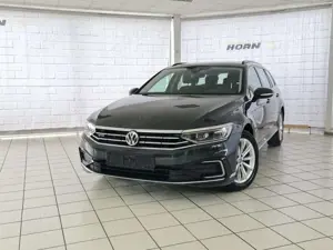 Volkswagen Passat Variant GTE, unfallfrei,1.Hand,Navi,Kamera,AHK, Scheckheft Bild 1