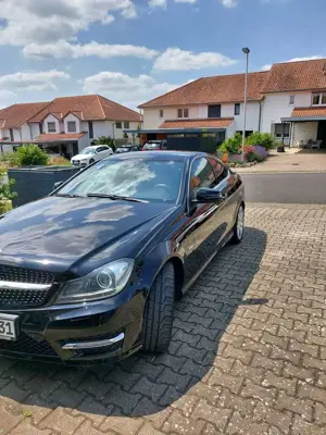 Mercedes-Benz C 250 C 250 CGI Coupe Motor 56.000 km