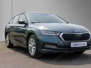 Skoda Octavia Combi 2.0 TDI DSG Style Columbus Bild 3