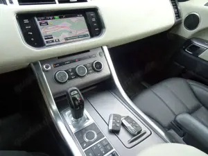 Land Rover Range Rover Sport 3.0 SDV6 HSE 292 PS Panodach, Leder, RFK, 165K !! Bild 4