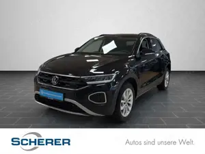 Volkswagen T-Roc 1.5 TSI Life ACT DSG NAVI SHZ 17" RearView