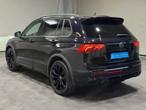Volkswagen Tiguan R-Line 1.5 TSI DSG | MATRIX NAVI PANO AHK Bild 5
