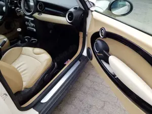 MINI Cooper Mini Cooper 1.6 L Chili Leder Bild 5
