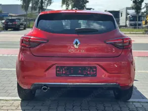 Renault Clio V Intens / erst. 48 tkm / 1. Hand / 140 PS Bild 4