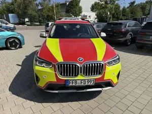 BMW X3 20d xDrive *TOP-Ausstattung* RESCUE Bild 2