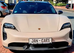 Porsche Taycan Sport Turismo Turbo 1Hd uffr Pano Aspiegel Carbo