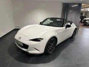 Mazda MX-5 SKYACTIV-G 131 Exclusive-Line