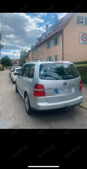 Volkswagen Touran 2.0 TDI DPF DSG Highline