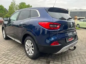 Renault Kadjar 131 PS im TOP Zustand mit A-H-K Bild 2