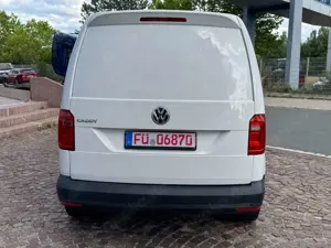 Volkswagen Caddy Kasten 2.0 TDI Klima Euro 6 PDC Bild 4